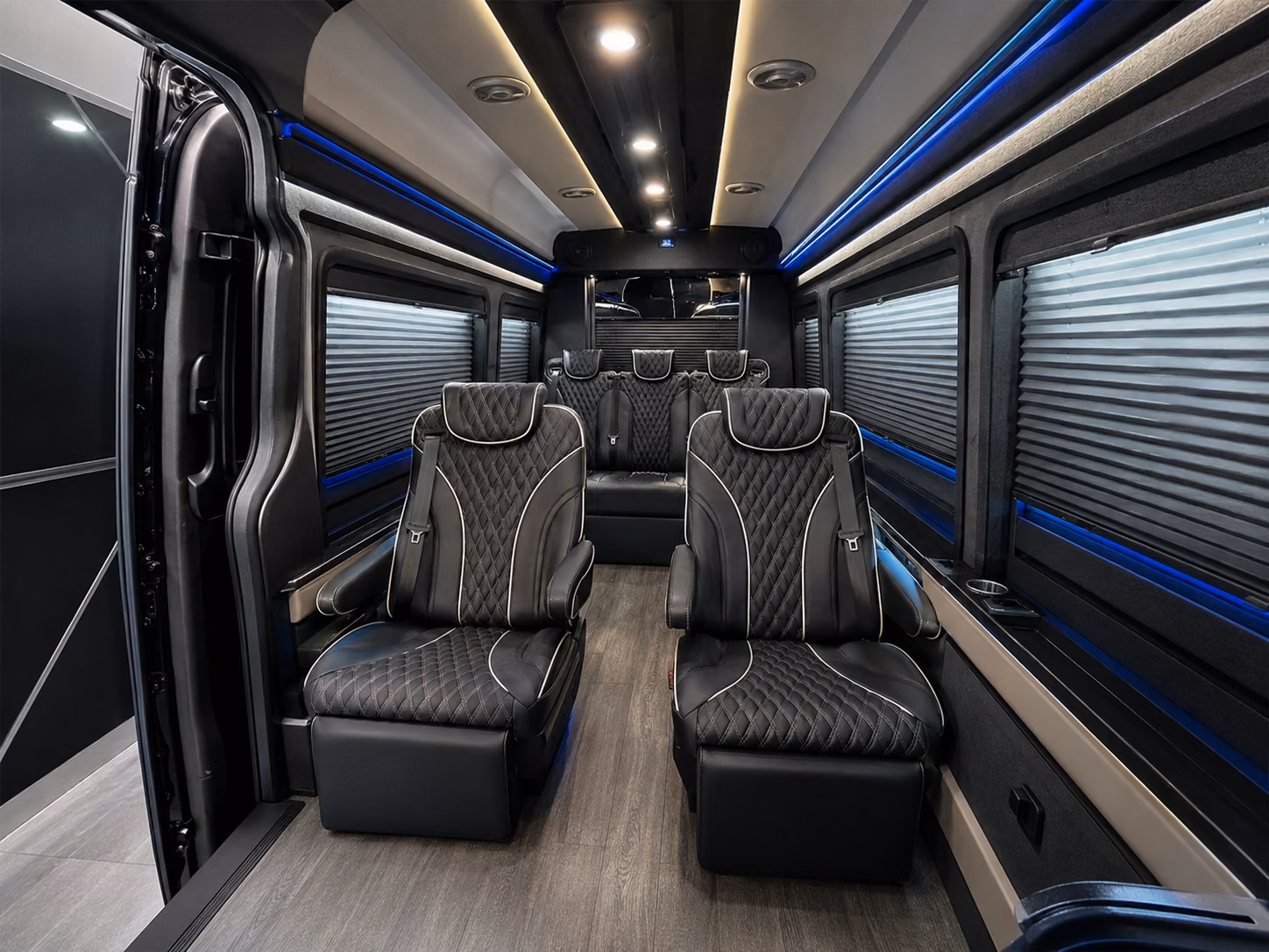 airport transportation from hammond during mardi gras jazz fest and peak new orleans events