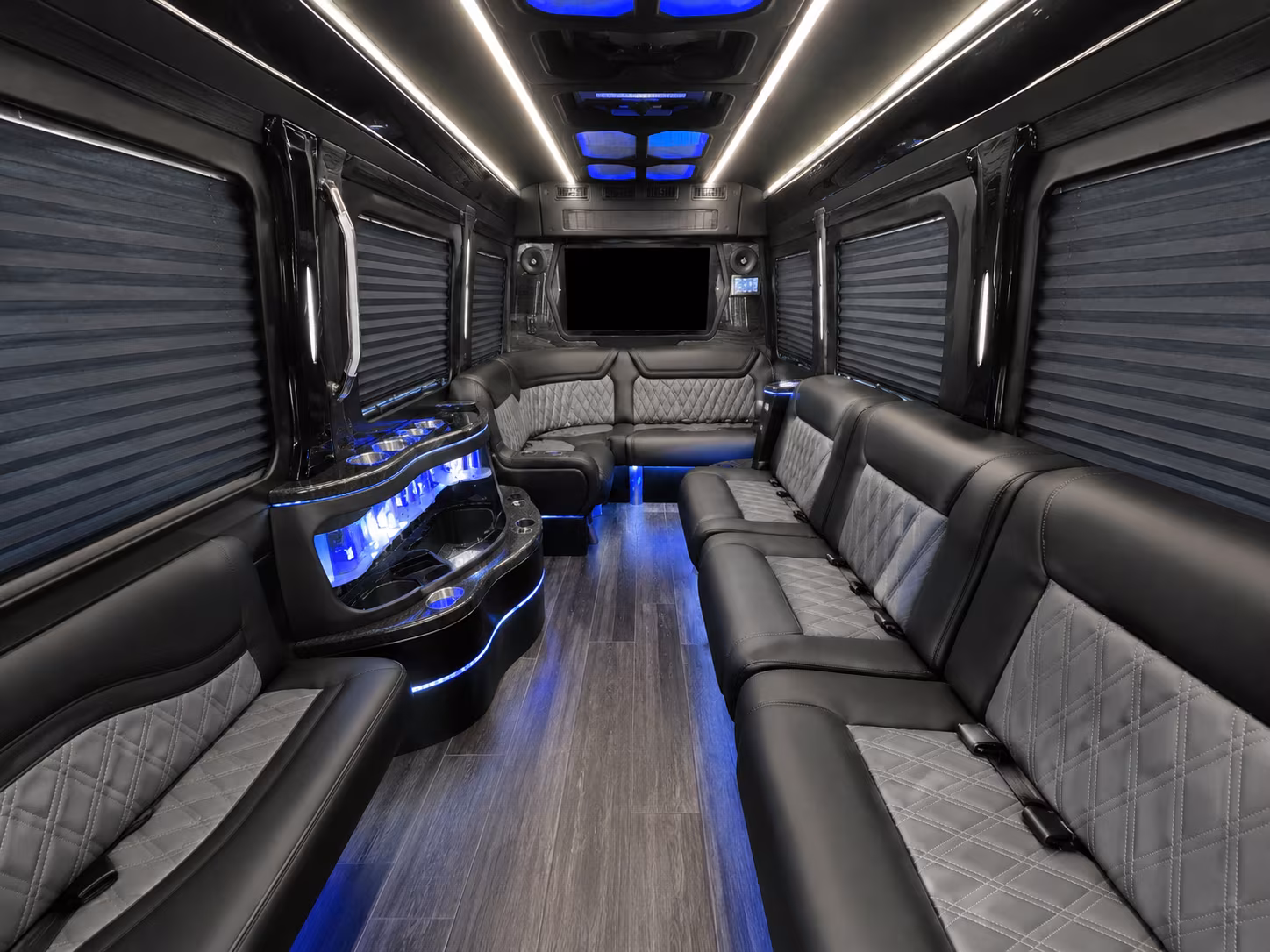 hammond 25 passenger party bus