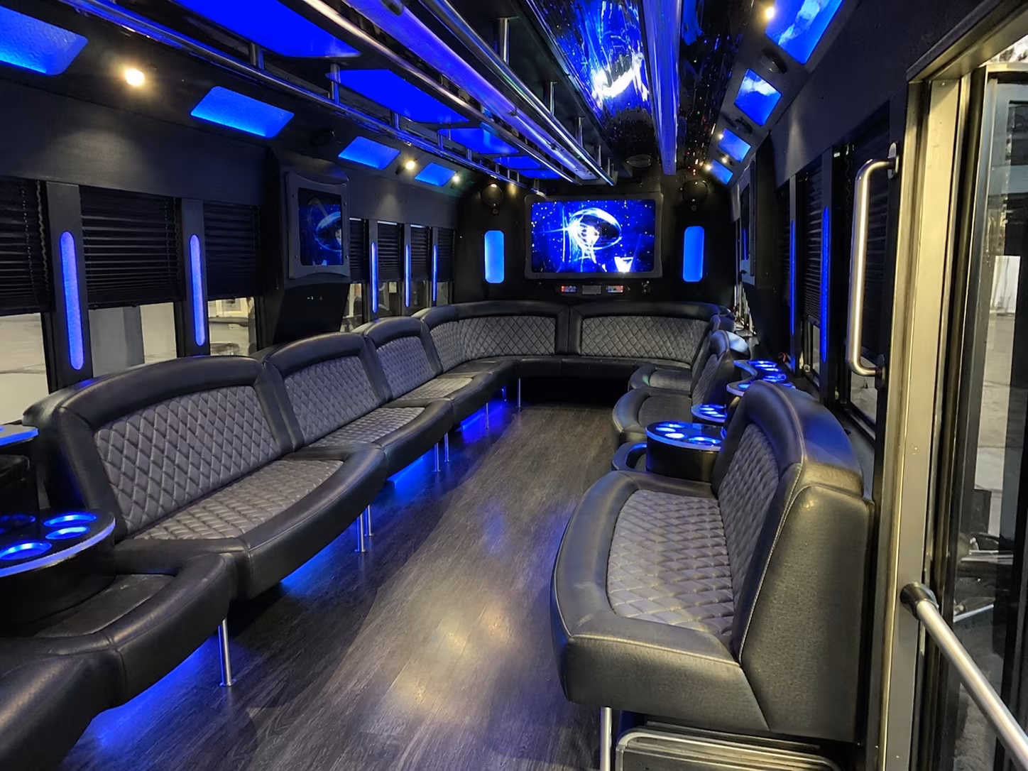 hammond 28 passenger party bus interior
