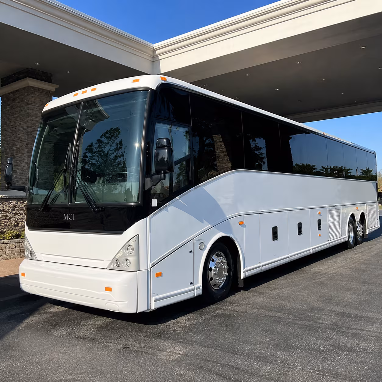 how the distance and duration of your trip affect charter bus rates in hammond